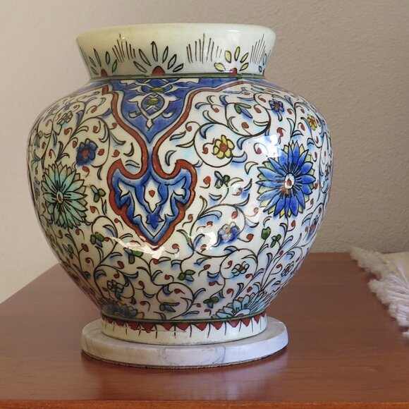 Vintage Turkish Handmade Kütahya Pottery Vase, Iznik Design - Picture 8 of 11